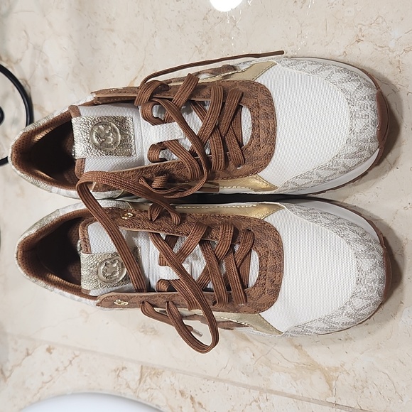 MK Sneakers - Picture 1 of 4
